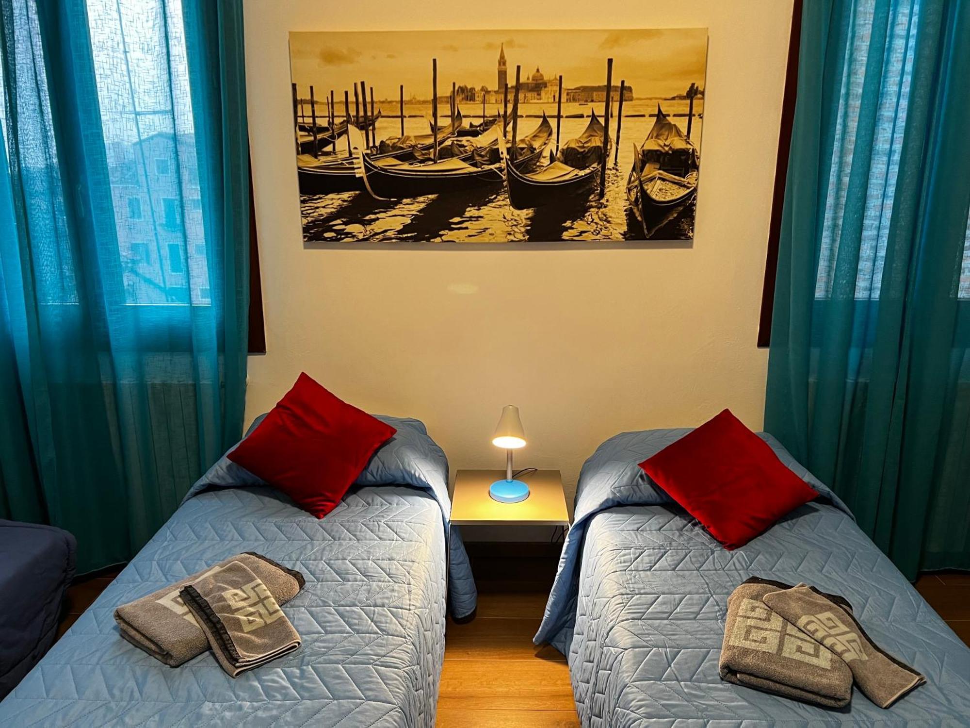 Tintoretto 1 Con Terrazza Sopra Il Tetto, 3 Bagni, 3 Grandi Camere Da Letto, Super Nuovo Venedig Eksteriør billede